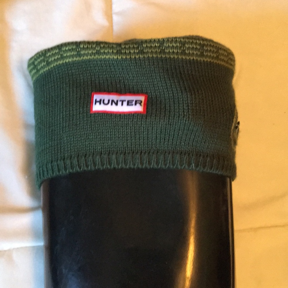 two sets of Hunter Liners